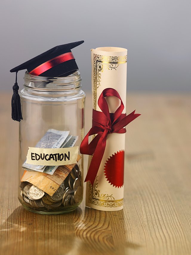 How to Get a Scholarship Even with Average Grades