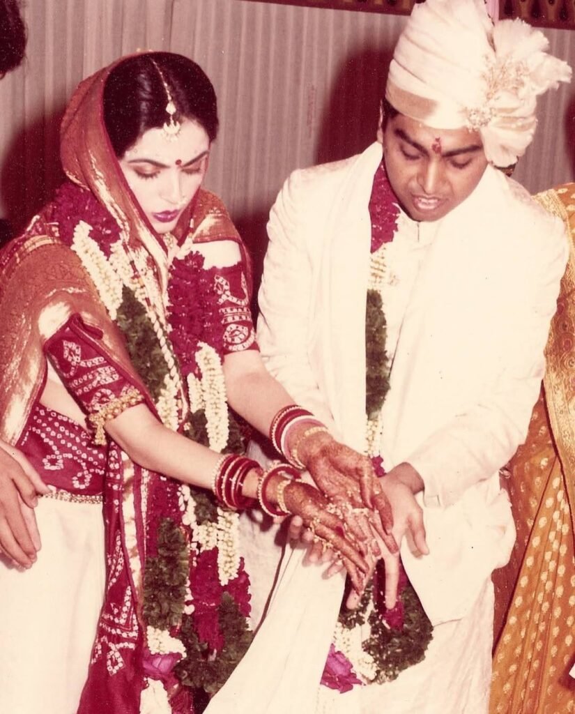 A Sacred Beginning. A Legacy in Motion. 

Before the grand unveiling of the Swadesh flagship store at Eros, M