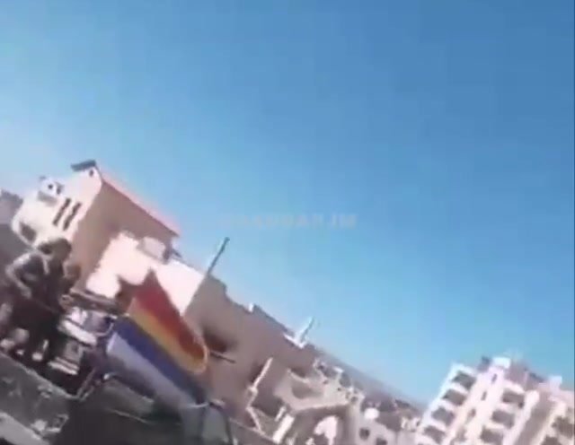 BREAKING: Heavy Clashes Erupt in Southern Syria

Intense fighting has broken out in the southern Syrian city