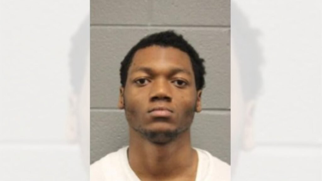Breaking News! 
 Chicago West Side shooting: 46-year-old man shot dead; suspect to appear in court today
 A 46