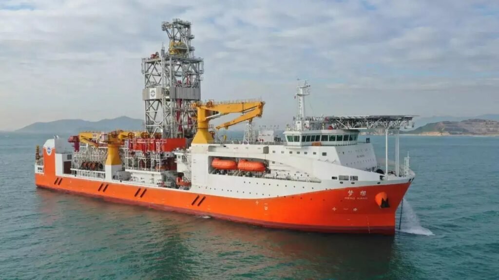 Breaking News! 
 Egypt oil ship disaster: Vessel overturns in Gulf of Suez with 30 onboard; four dead, several