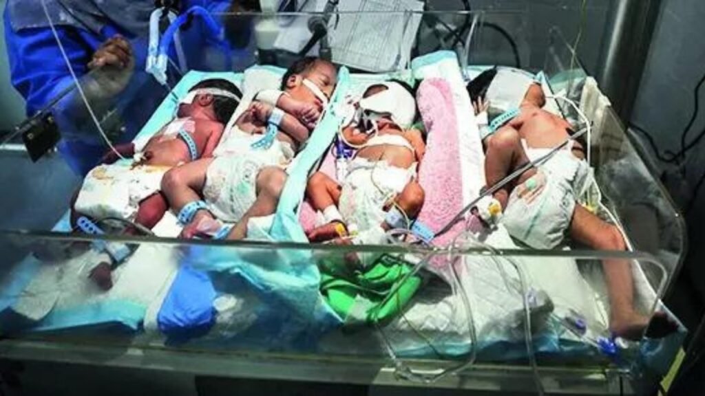 Breaking News! 
 Gaza doctors cram babies into incubators as fuel shortage threatens hosps
 
Read more: 
( Sou