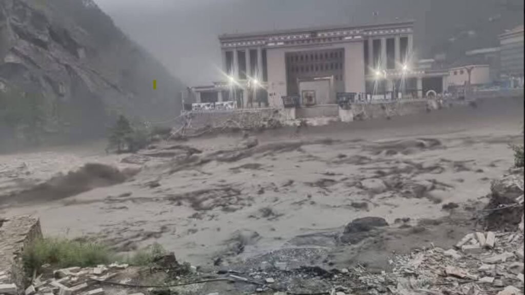 Breaking News! 
 Nepal-China flash floods: 1 dead, dozens missing as torrential rains hit; rescue ops underway