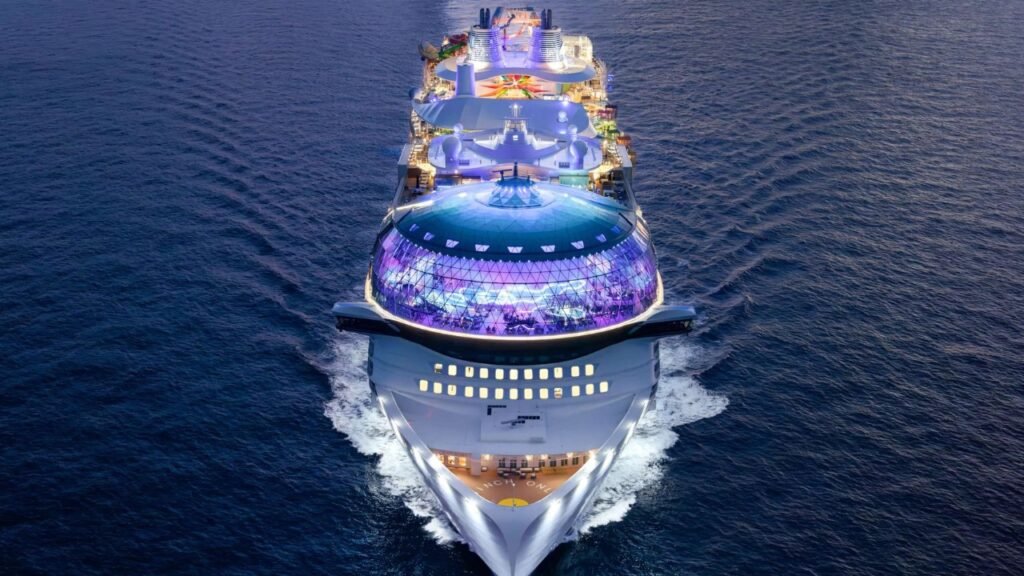 Breaking News! 
 'Personal dispute': Royal Caribbean crew member dies as he jumps overboard after stabbing col
