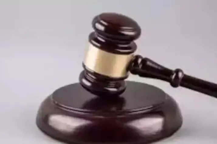 Breaking News! 
 Trump can fire Democrat CPSC members: SCOTUS backs US president; overturns lower court order
