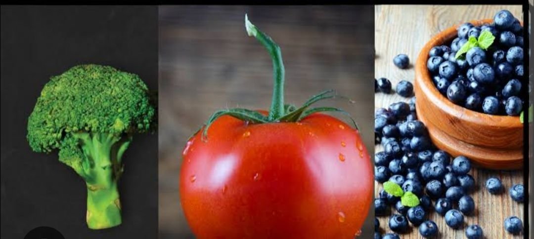 3 Super foods that help in preventing Cancer.