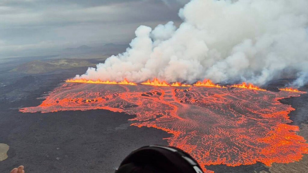 Iceland’s Reykjanes Volcano Erupts Again – 12th Eruption in Four Years
 July 17, 2025
 Reykjanes Peninsula, I