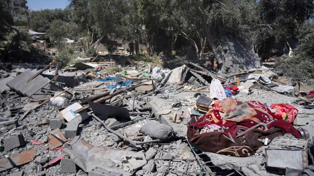 Israeli Airstrike Kills Children at Water Distribution Site in Gaza
 July 13, 2025
Central Gaza Strip

 An Is
