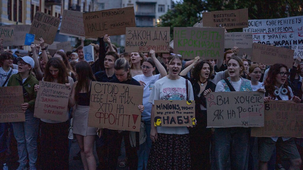 Ukraine Sees First Anti-Government Protests Since War Began
 July 22, 2025
 Kyiv and Dnipro, Ukraine

Thousan