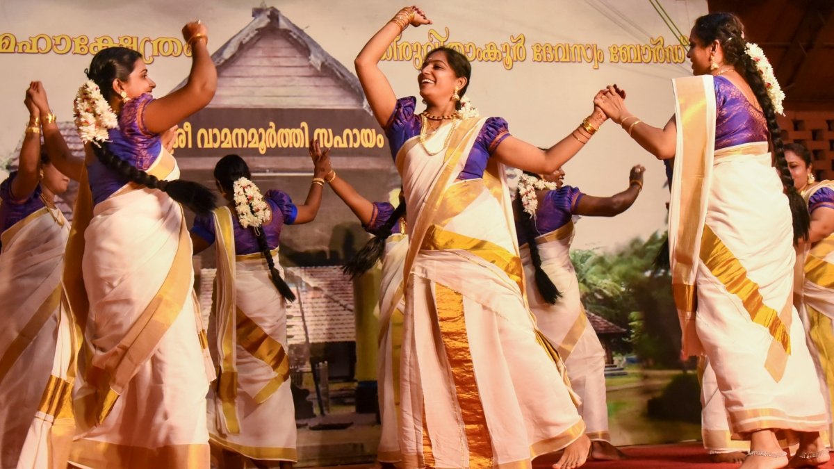 Onam greetings 2024: 5 simple ways to wish your Kerala friends in Malayalam this festival season!