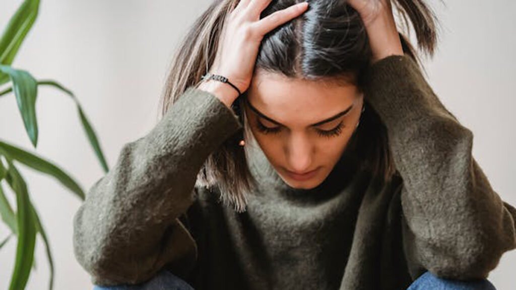 Is migraine affecting your sleep? Avoid these 5 trigger foods